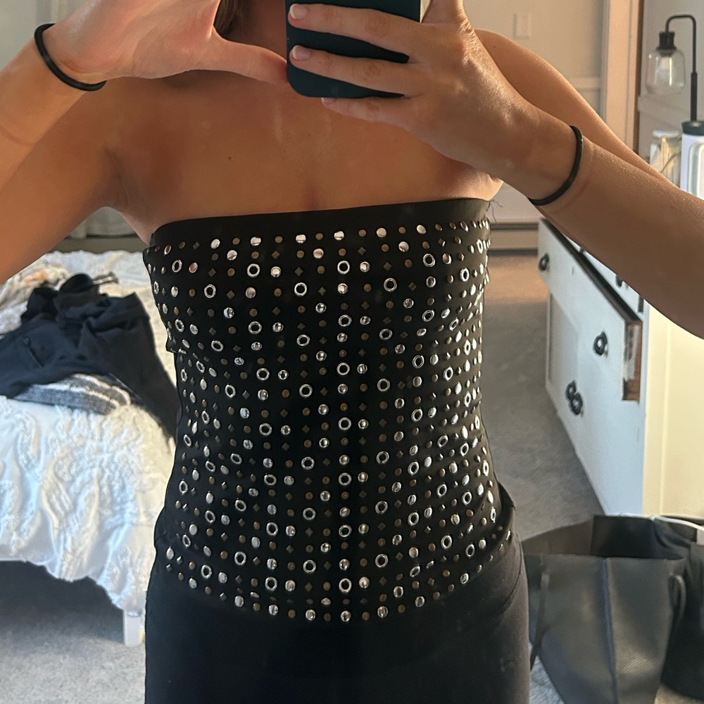 Studded Edikted top